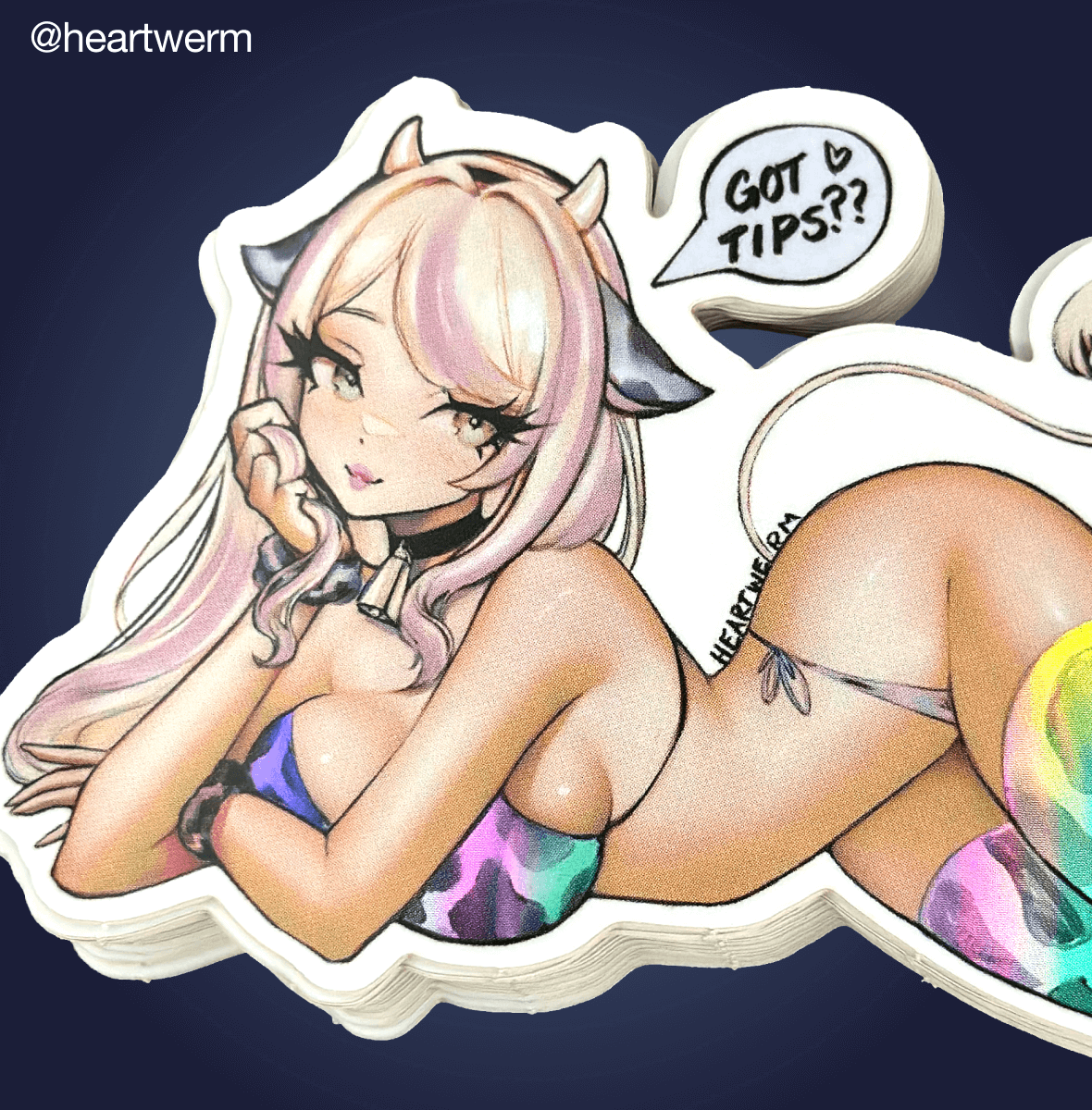 Stapel Freiform-Sticker eines Kuhmädchens im Bikini, das „Got tips??“ sagt, NSFW-Design von @heartwerm